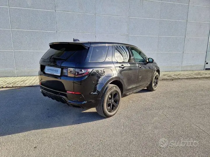 Land Rover Discovery Sport 2022 photo 2