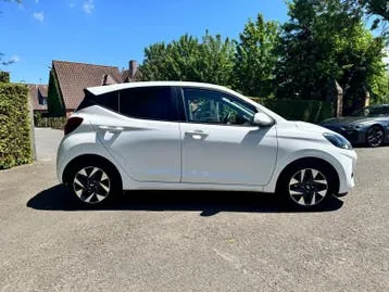 Hyundai I10 2025 photo 3