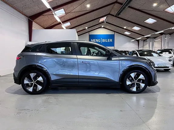 Renault Megane E-Tech 2023 photo 4
