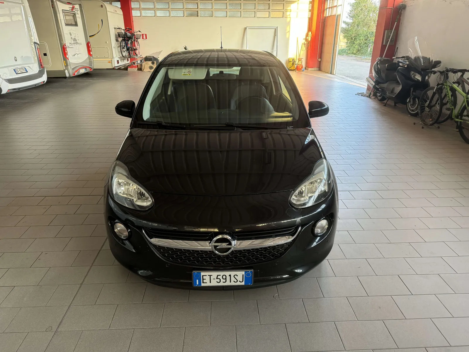 Opel Adam