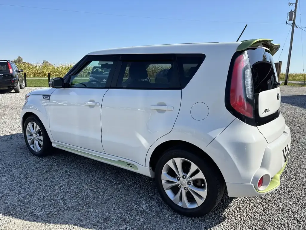 Kia Soul 2016 photo 3