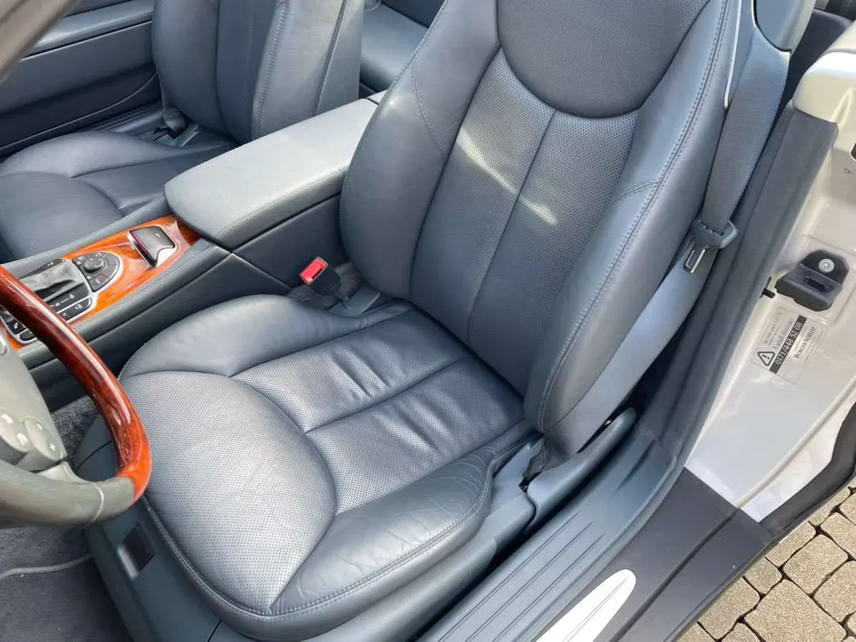 Mercedes-Benz Sl-Class 2002 photo 3