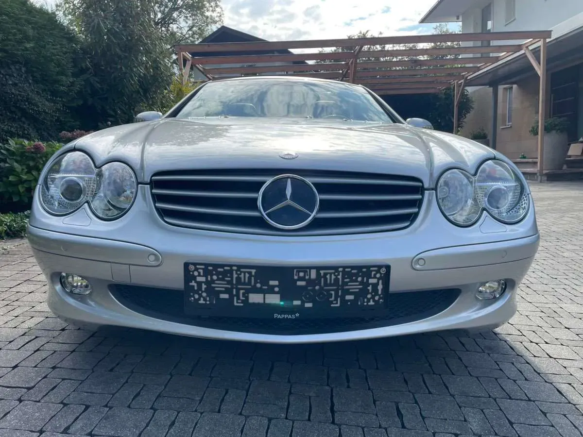 Mercedes-Benz Sl-Class 2002 photo 2