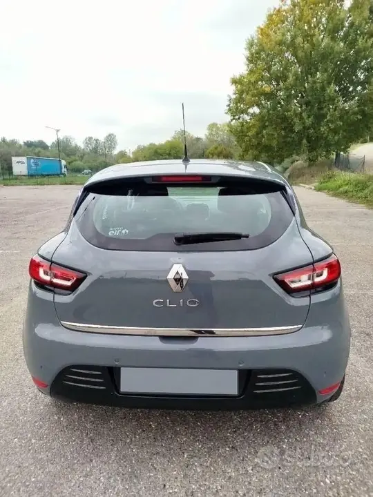 Renault Clio 2018 photo 3