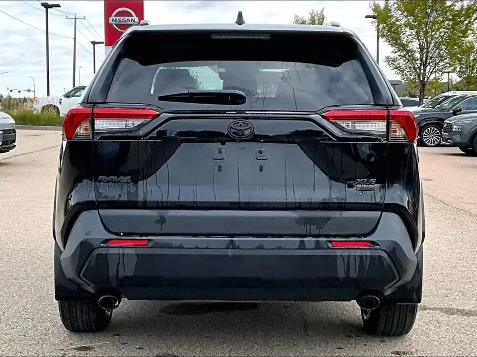 Toyota Rav4 2023 photo 4