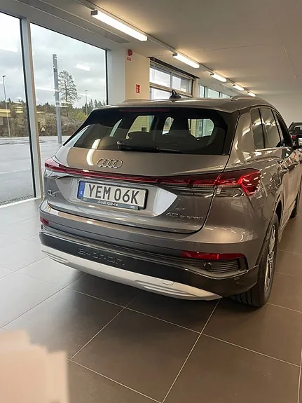 Audi Q3 2014 photo 3