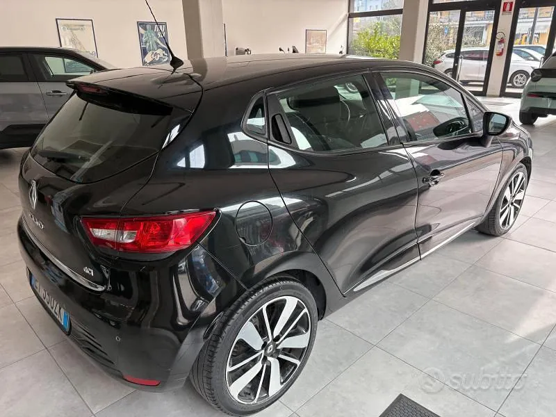 Renault Clio 2015 photo 5