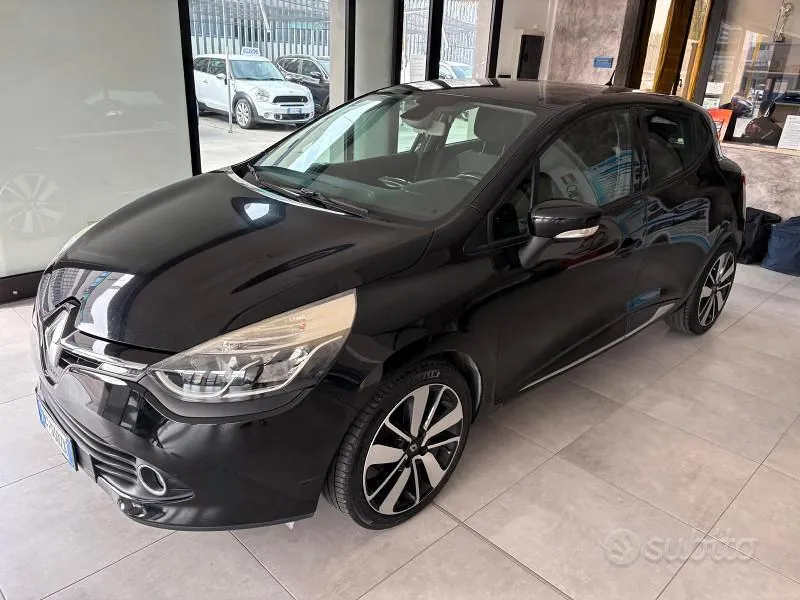 Renault Clio 2015 photo 2