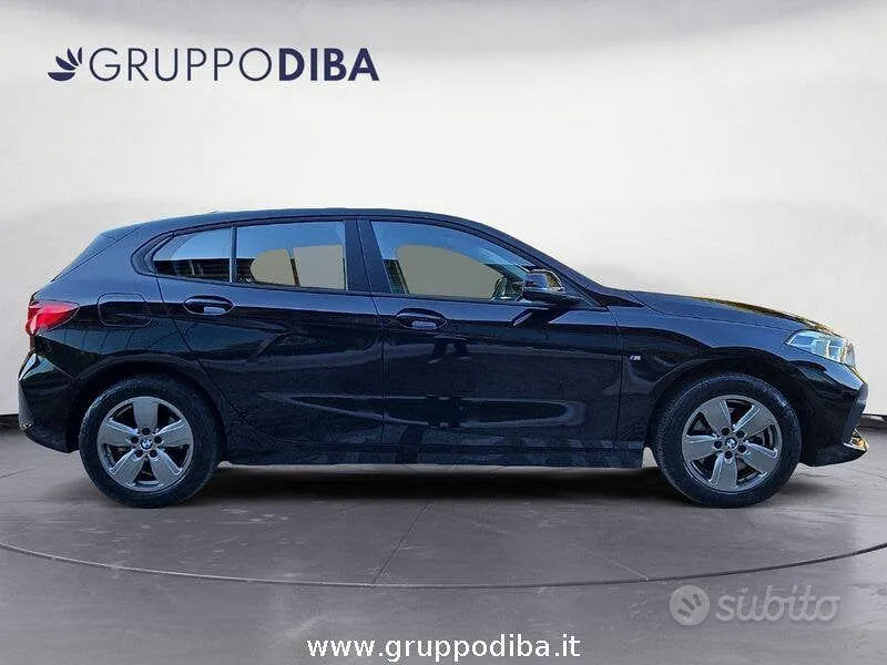 BMW 1 Series 2022 photo 4