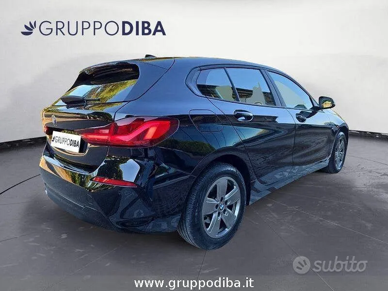 BMW 1 Series 2022 photo 5