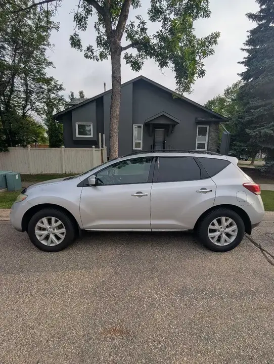 Nissan Murano 2011 photo 2