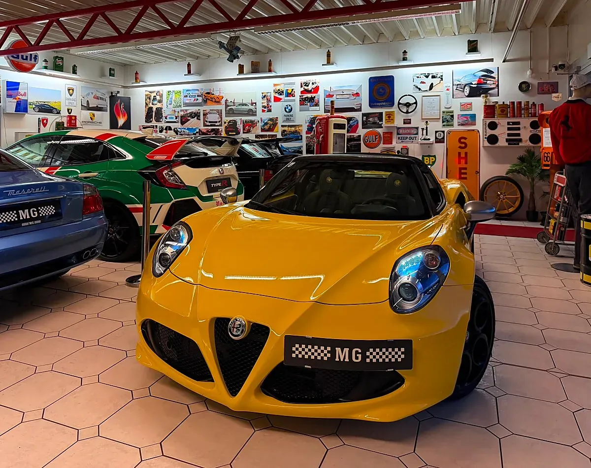 Alfa Romeo 4C
