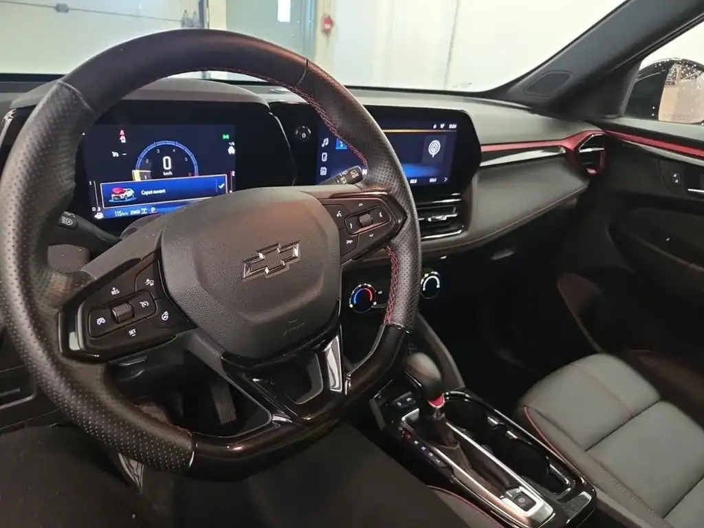 Chevrolet Trailblazer 2025 photo 2