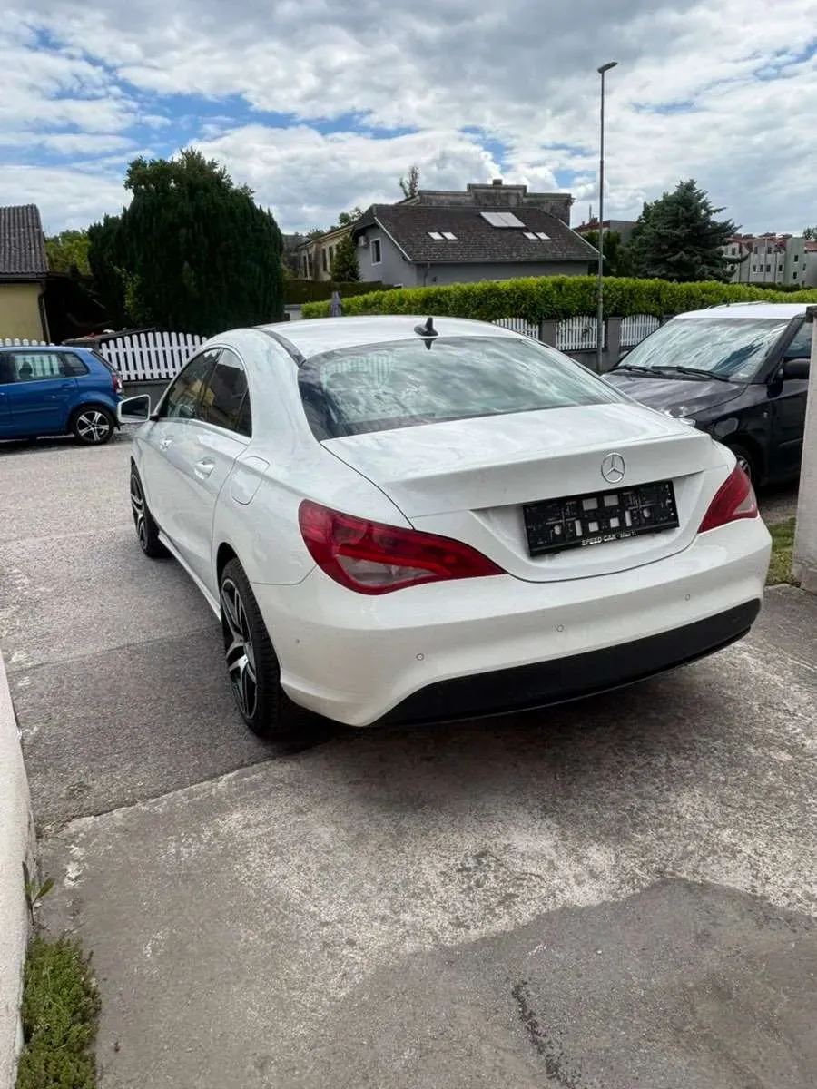 Mercedes-Benz Cla-Class 2014 photo 2