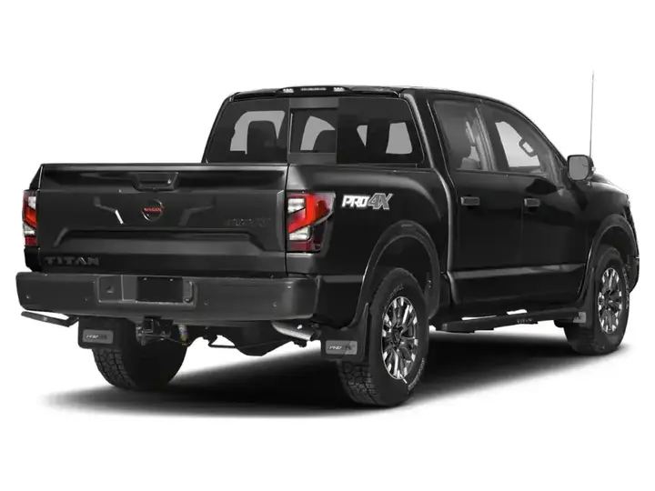 Nissan Titan 2021 photo 2