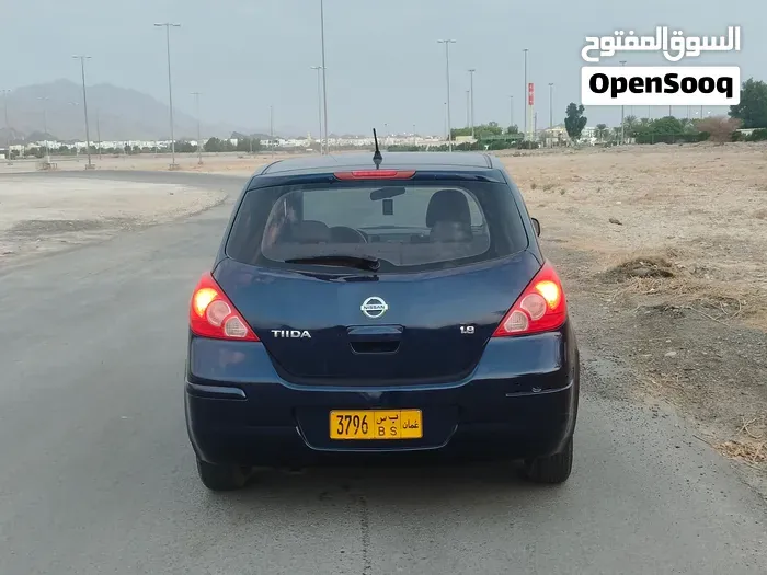 Nissan Tiida 2012 photo 5