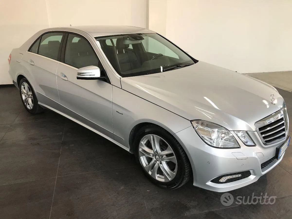 Mercedes-Benz E-Class 2010 photo 3