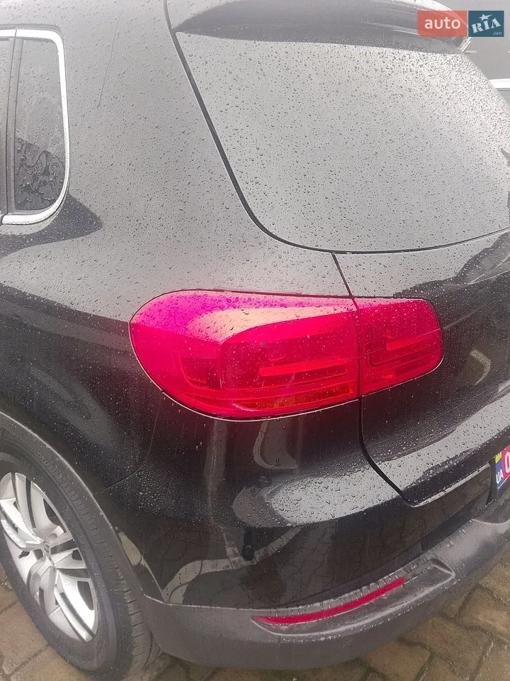 Volkswagen Tiguan 2011 photo 5