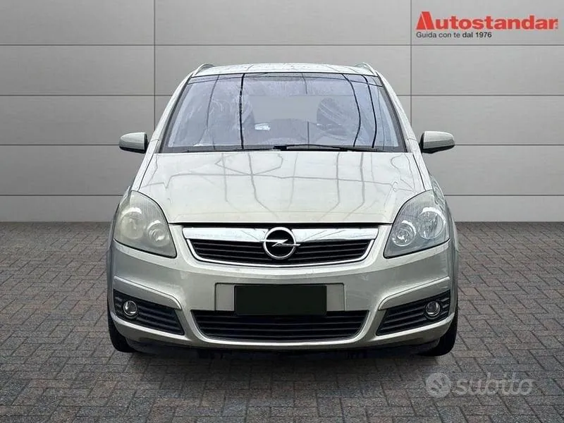 Opel Zafira 2008 photo 2