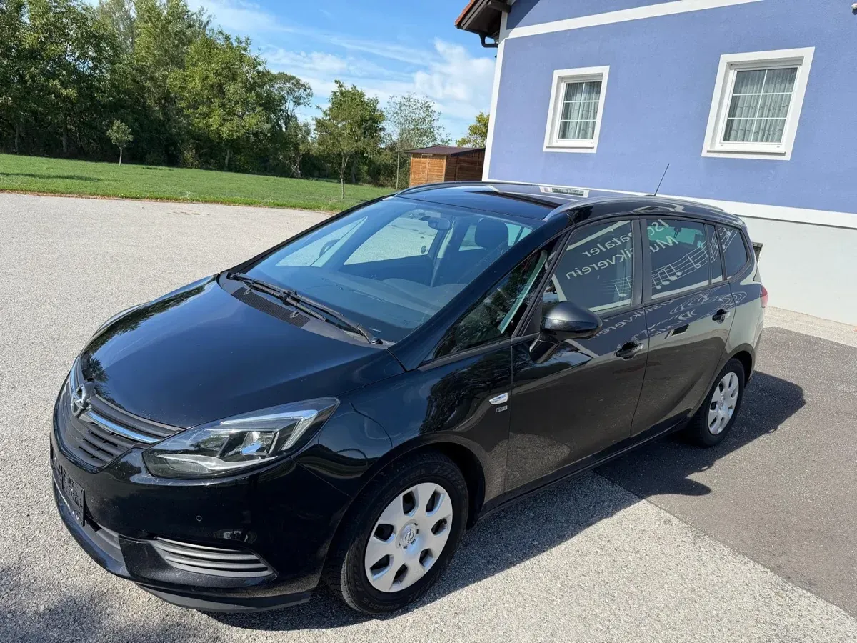 Opel Zafira Tourer