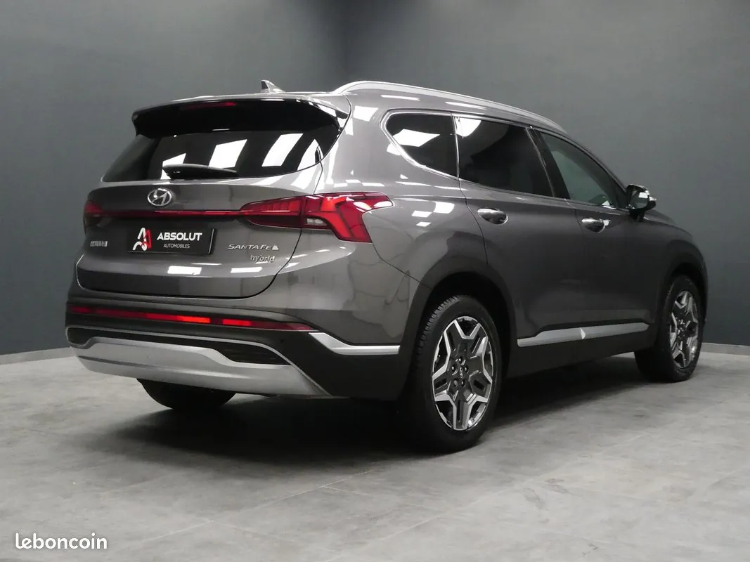 Hyundai Santa Fe 2024 photo 4