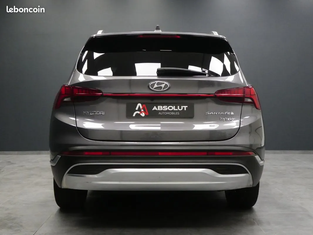 Hyundai Santa Fe 2024 photo 3