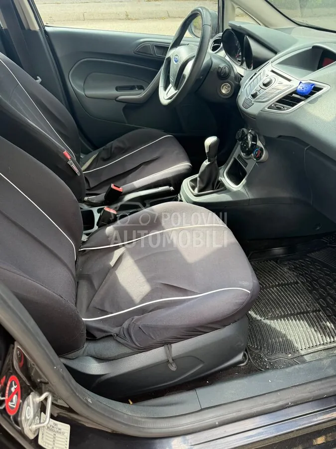 Ford Fiesta 2009 photo 5