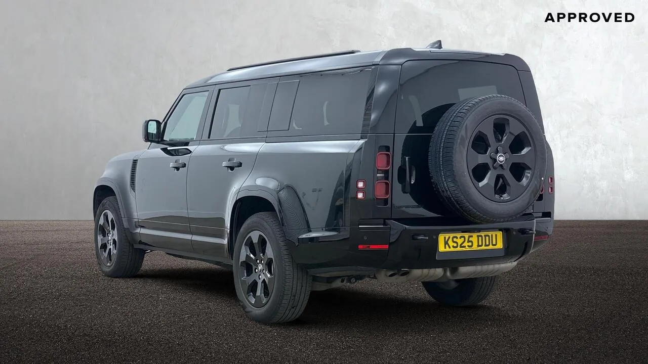 Land Rover Defender 2025 photo 2