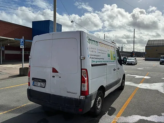Renault Master 2011 photo 4