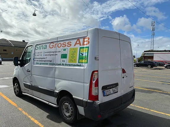 Renault Master 2011 photo 5