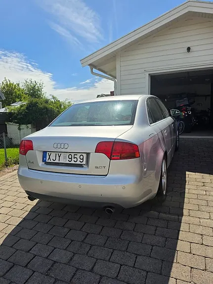 Audi A4 2006 photo 2