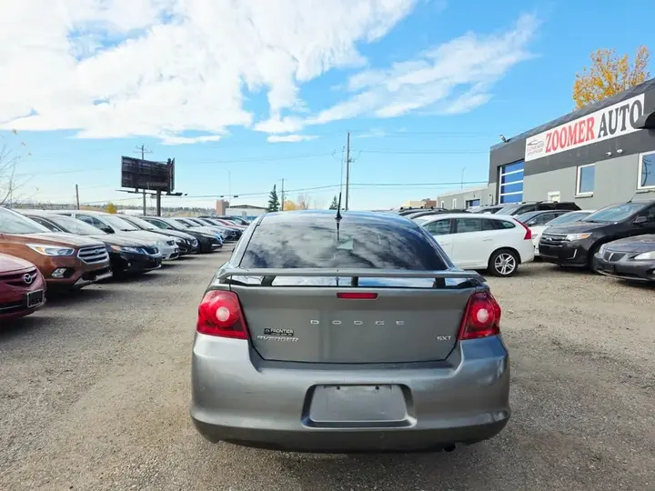 Dodge Avenger 2012 photo 5
