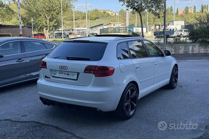 Audi A3 2010 photo 5