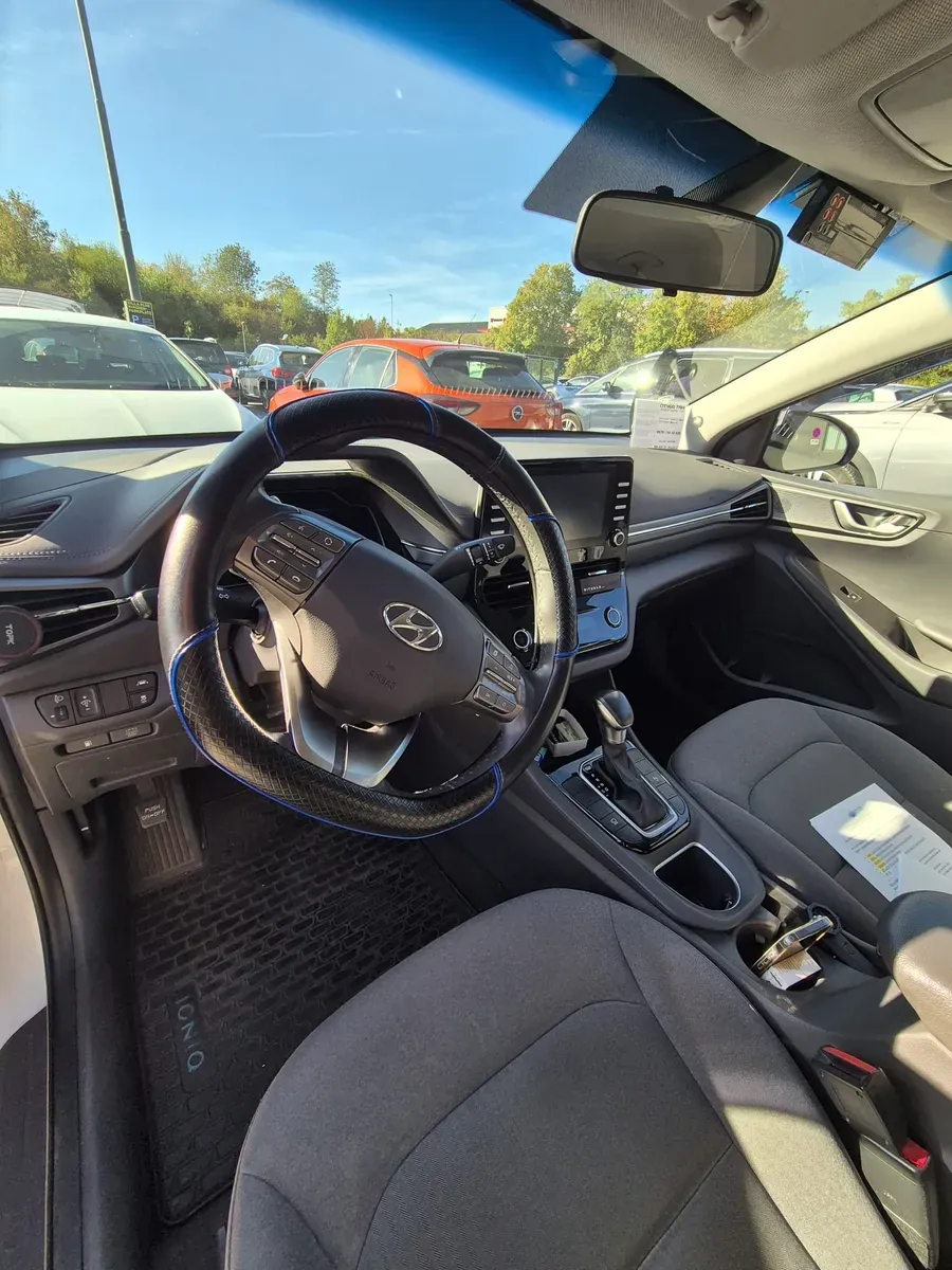Hyundai Ioniq 2020 photo 2