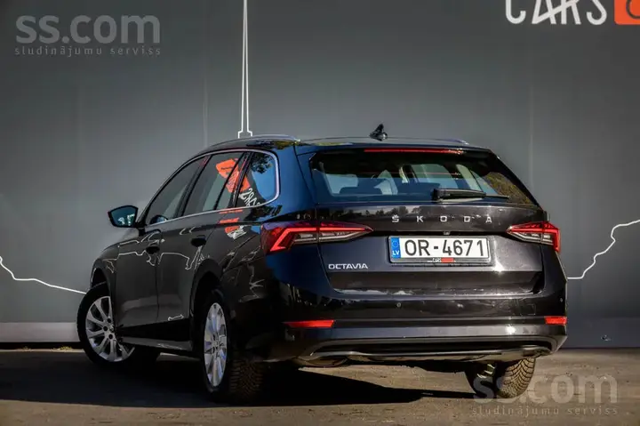 Skoda Octavia 2021 photo 4