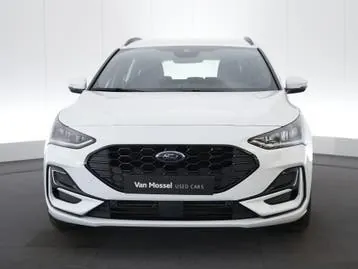Ford Focus 2024 photo 3