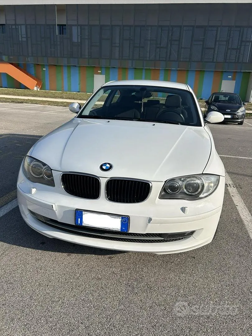 BMW 123D 2008 photo 2