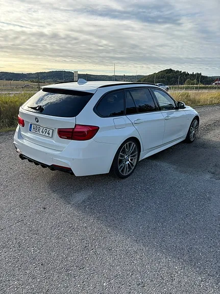 BMW 330I 2017 photo 3
