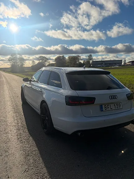 Audi A6 2014 photo 2