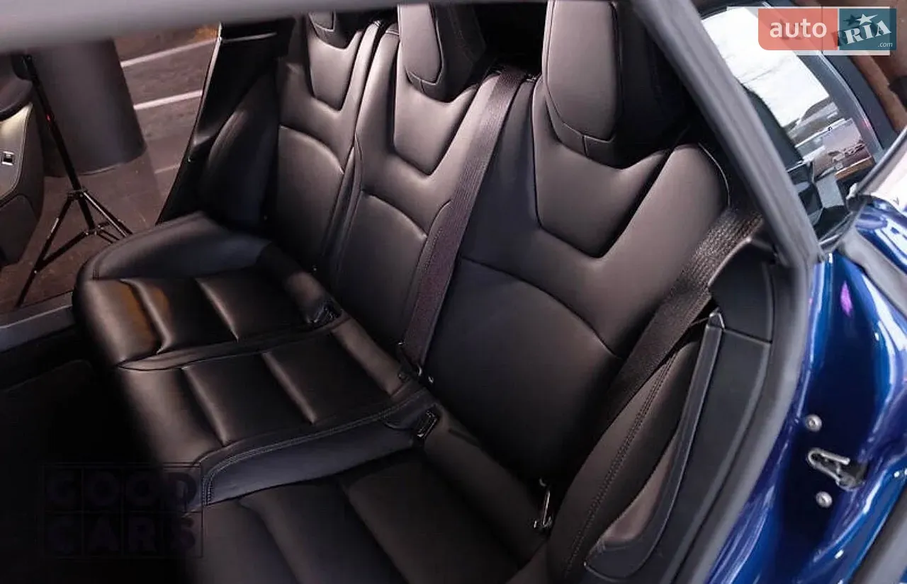 Tesla Model S 2019 photo 4
