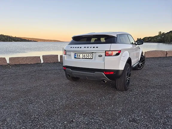 Land Rover Range Rover Evoque 2012 photo 4