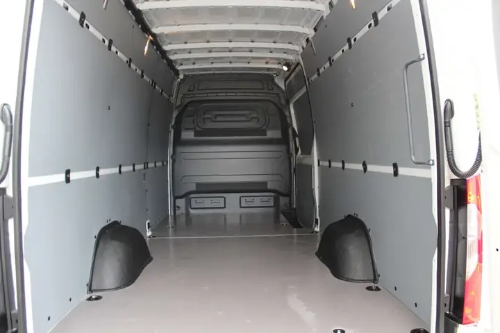 Mercedes-Benz Sprinter 2025 photo 3