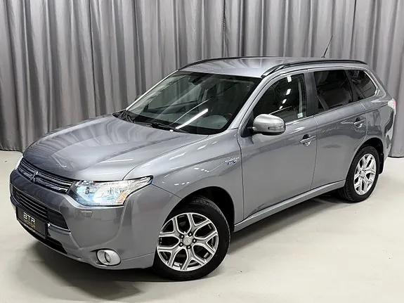 Mitsubishi Outlander 2014 photo 2