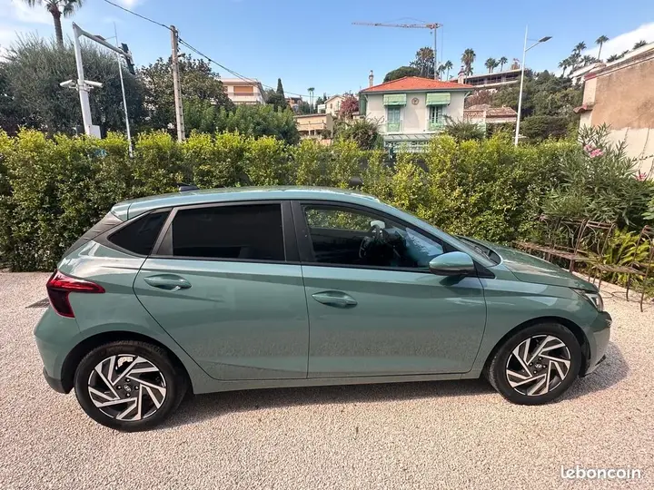 Hyundai I20 2025 photo 3