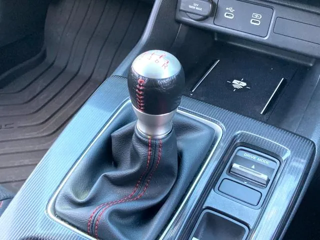 Honda Civic 2025 photo 4