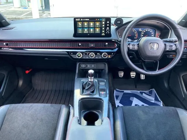 Honda Civic 2025 photo 2