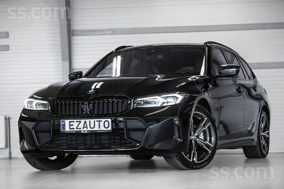 BMW 330E