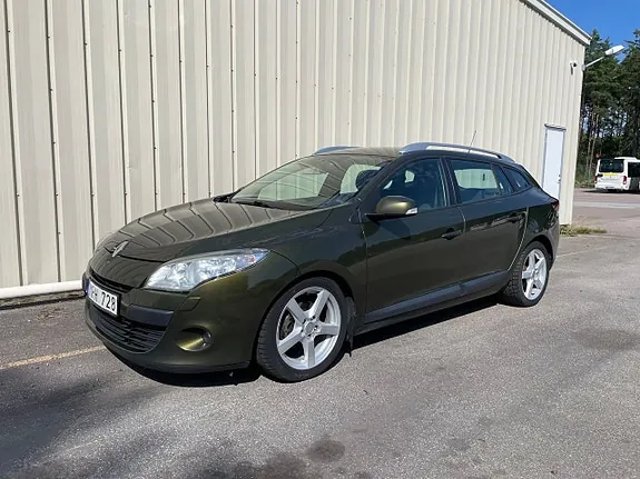 Renault Megane 2010 photo 2