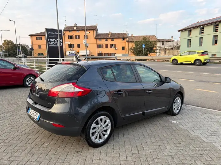 Renault Megane 2015 photo 5