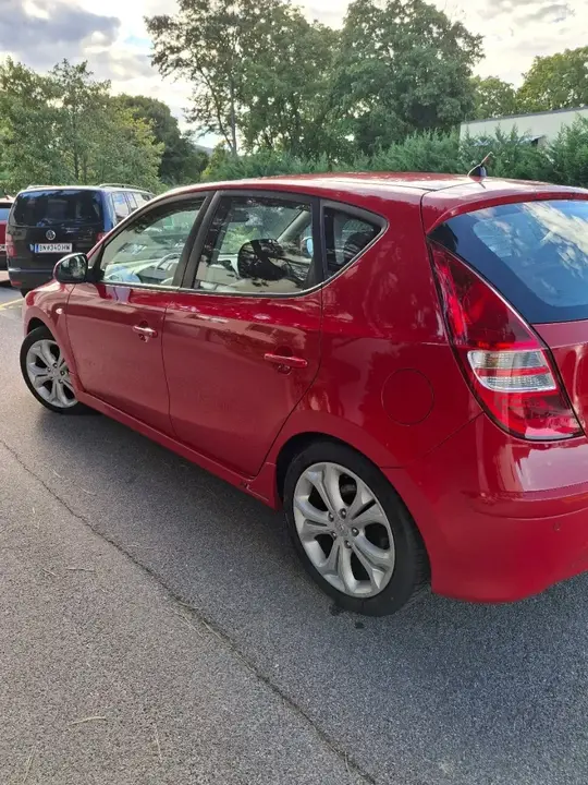 Hyundai I30 2011 photo 2